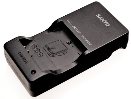 その他 SANYO ES-E10 Sanyo E1075 10 Megapixel Camera As Is For Parts | eBay
