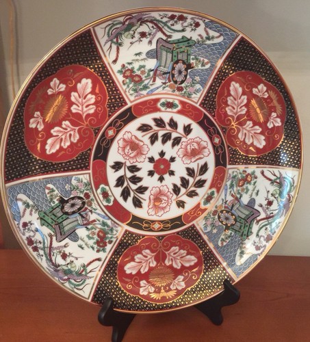 Exklusiv Design Noritake Japanese Hand Painted Porcelain 14” Display Plate&Stand