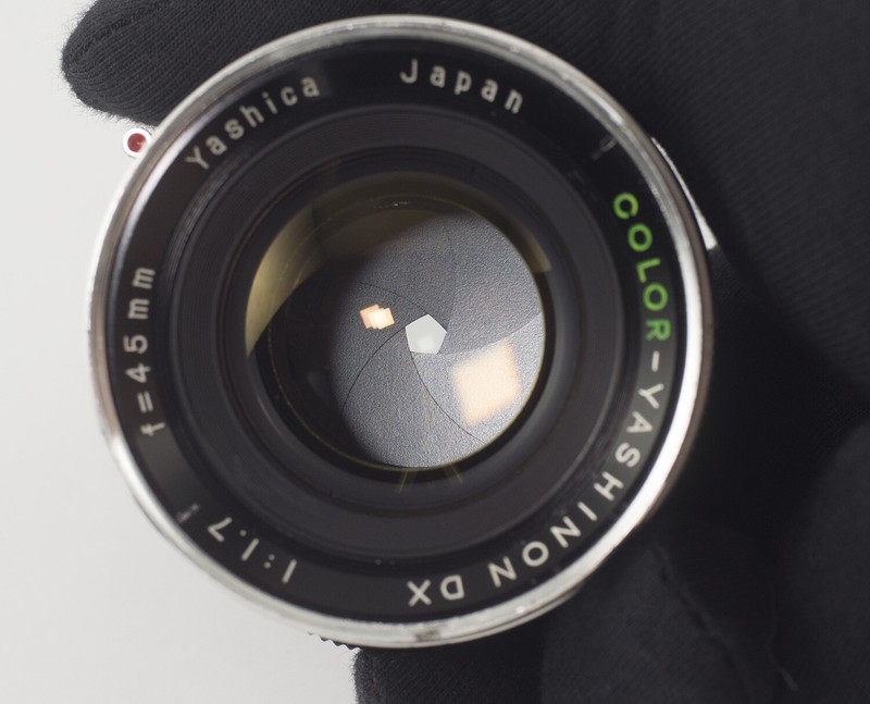COLOR YASHINON DX F/1.7 45mm LENS Yashica ELECTRO 35 GX