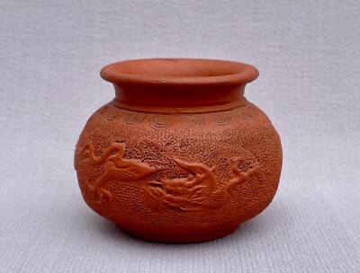 Antique Japanese Tokoname Red Ware Cache Pot or Planter - Dragons!