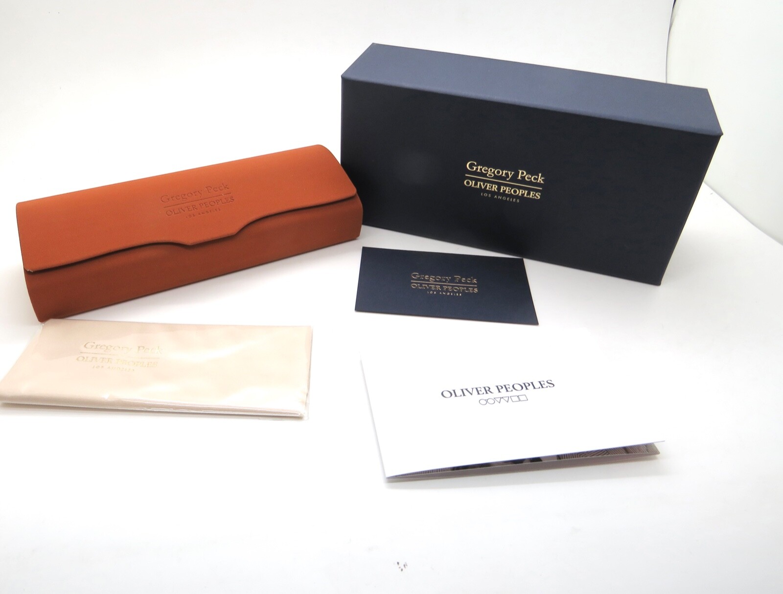 Pre-owned Oliver Peoples Gregory Peck Sun Ov5217s 17644c Photochromic 47mm Sunglasses In Green