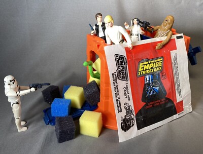 Trash Compactor ''Trash''      / ''Replacement Foam'' STAR WARS Death Star TOPPS