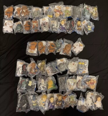 Set Of 31 Burger King Star Wars Episode III Revenge of the Sith & 20+ Extra Toys
