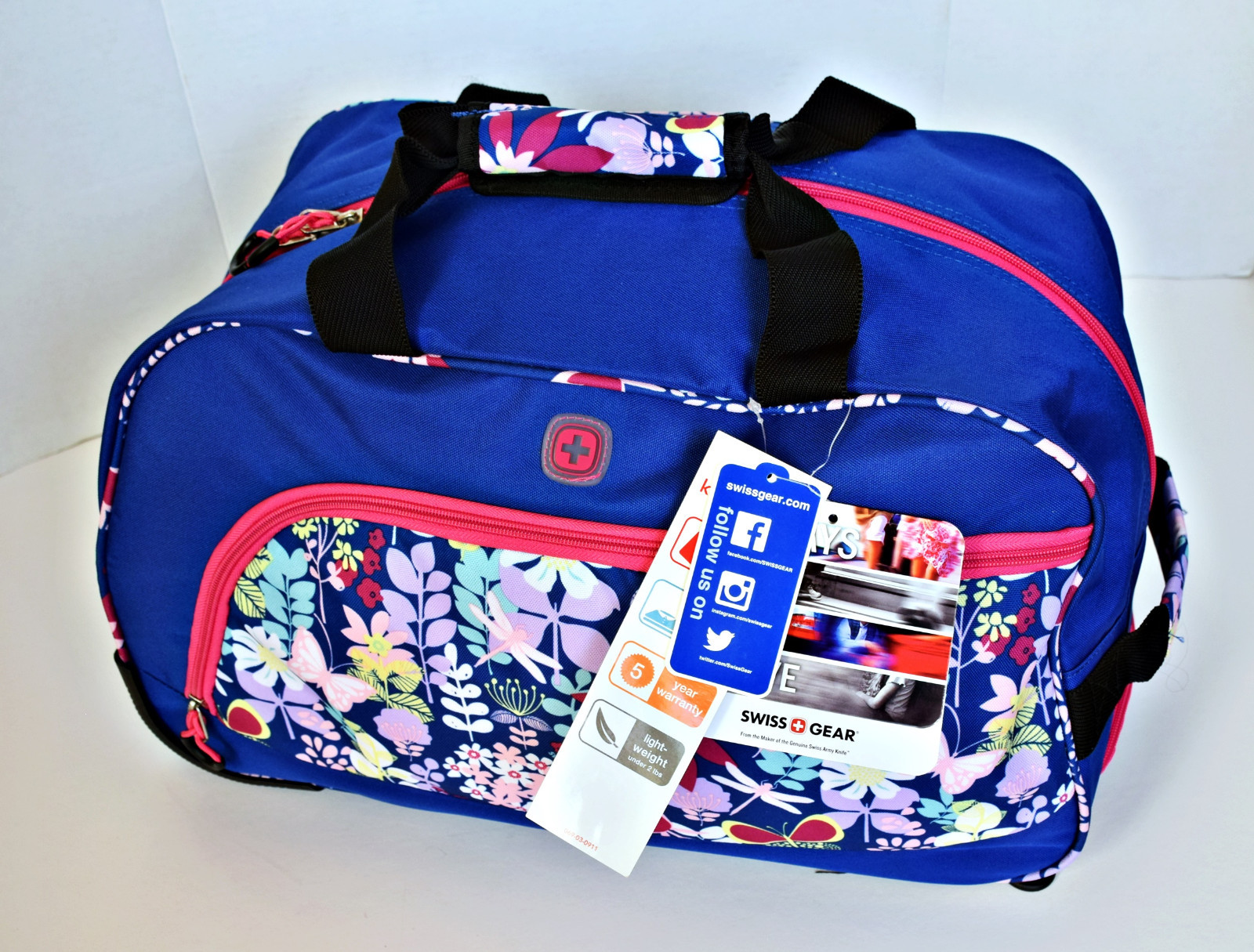 swiss gear rolling duffel bag