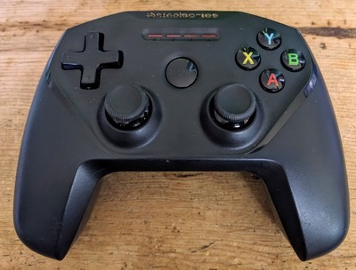 SteelSeries Nimbus Wireless Gaming Controller Model # GC-00004