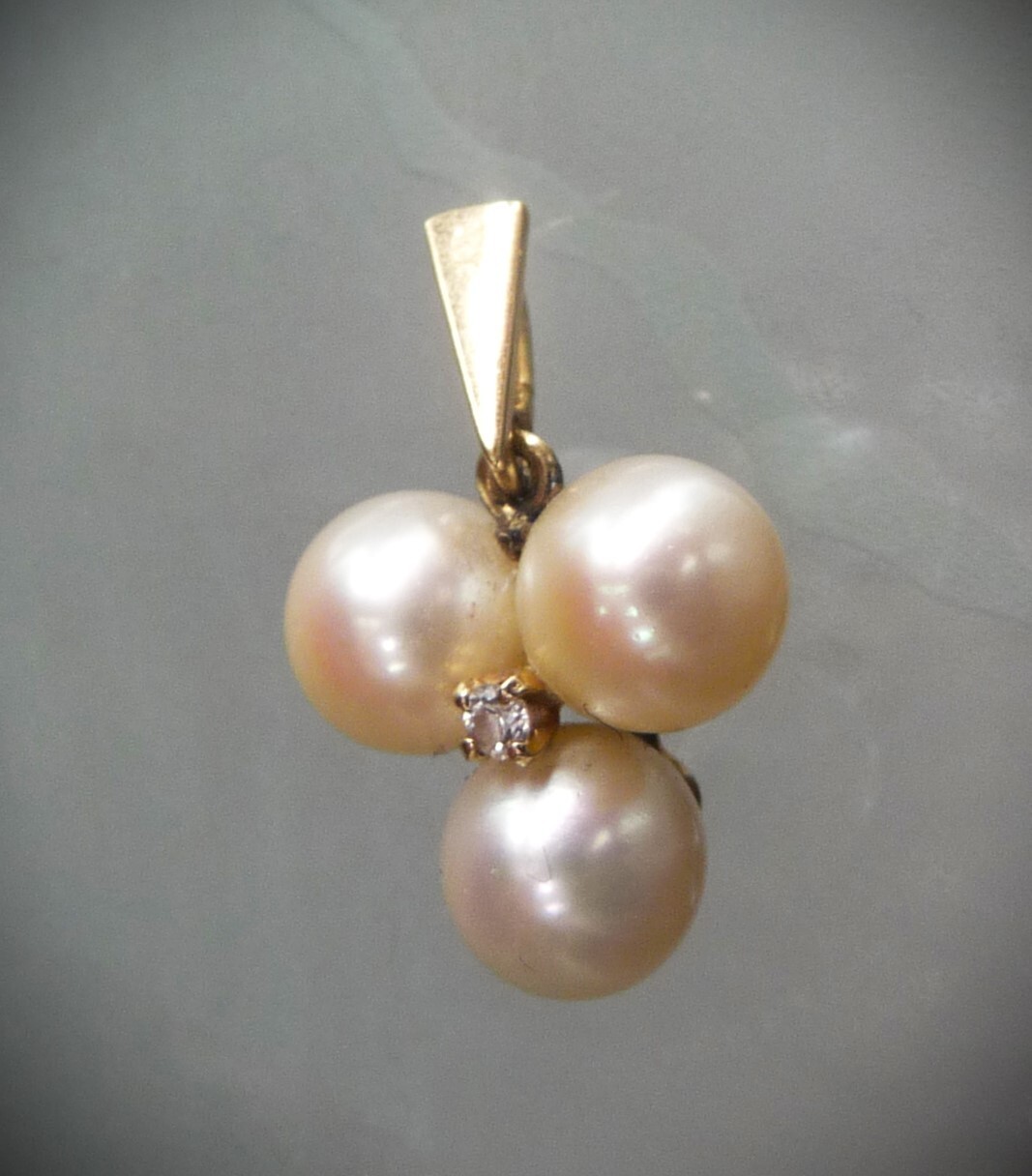 BEAUTIFUL AUTH MIKIMOTO 14K 585 TRILOGY CULTURED AKOYA PEARL