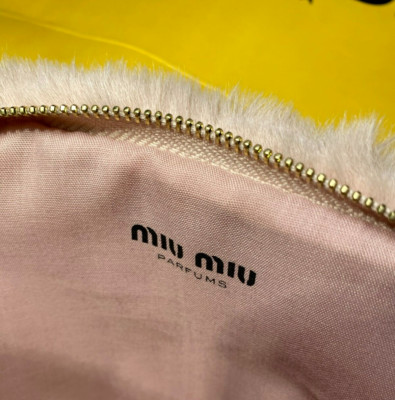 Miu Miu Pink Pouch - Pochette Rose