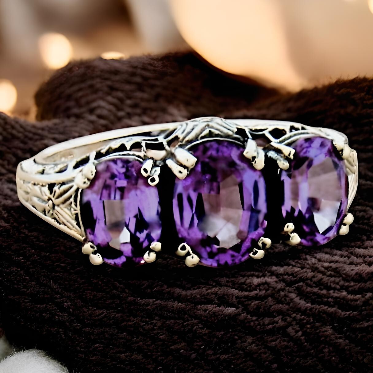VINTAGE STYLE 925 STERLING SILVER THREE-STONE SIMULATED