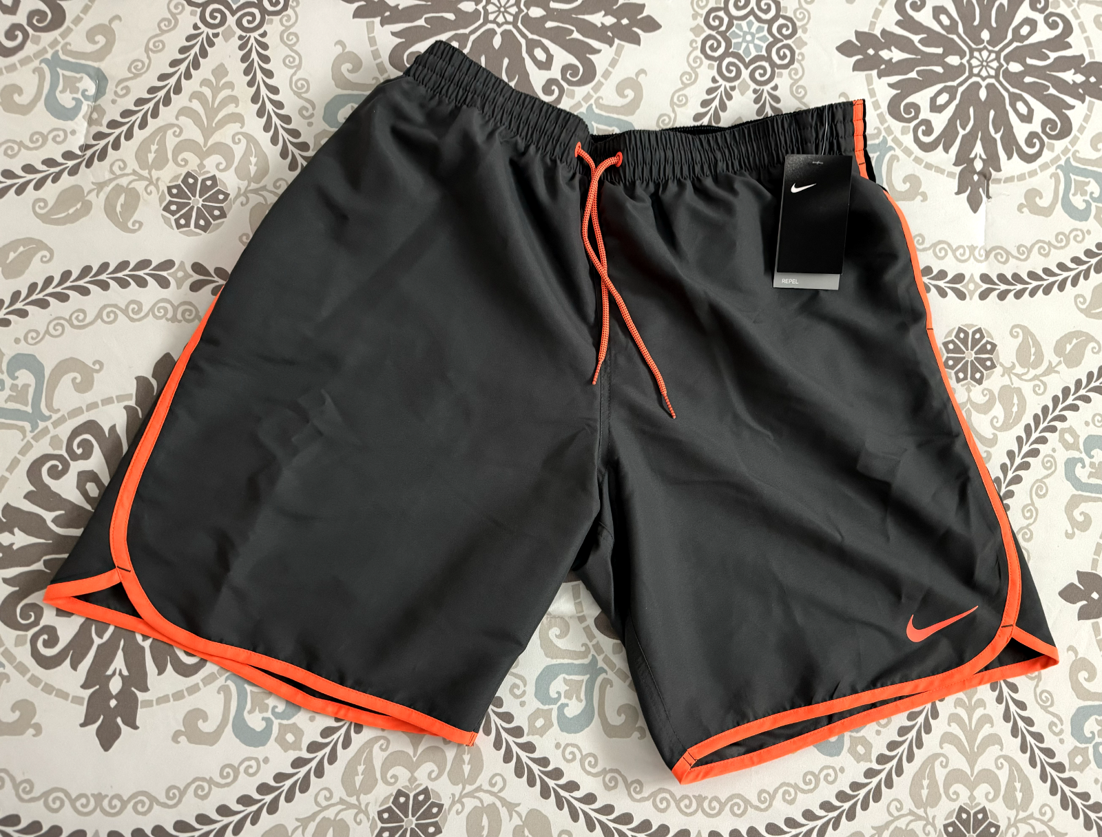 Nike Board Swim Shorts Trunks Gray & Orange Mesh Lined Men's