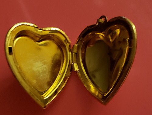 Vintage Cloisonne Enamel Puffed Heart Pendant Locket