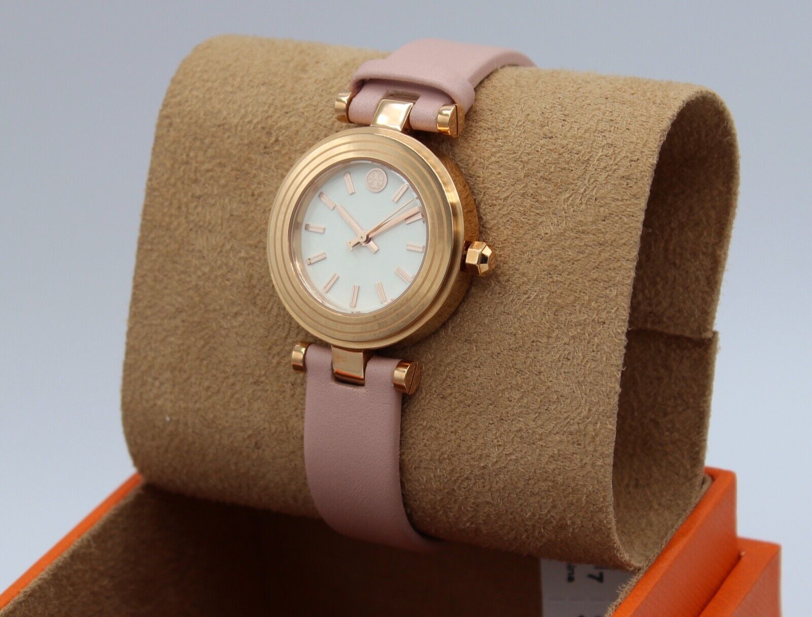 NEW AUTHENTIC TORY BURCH CLASSIC T ROSE GOLD PINK LEATHER NEW AUTHENTIC TORY BURCH CLASSIC T ROSE GOLD PINK LEATHER
