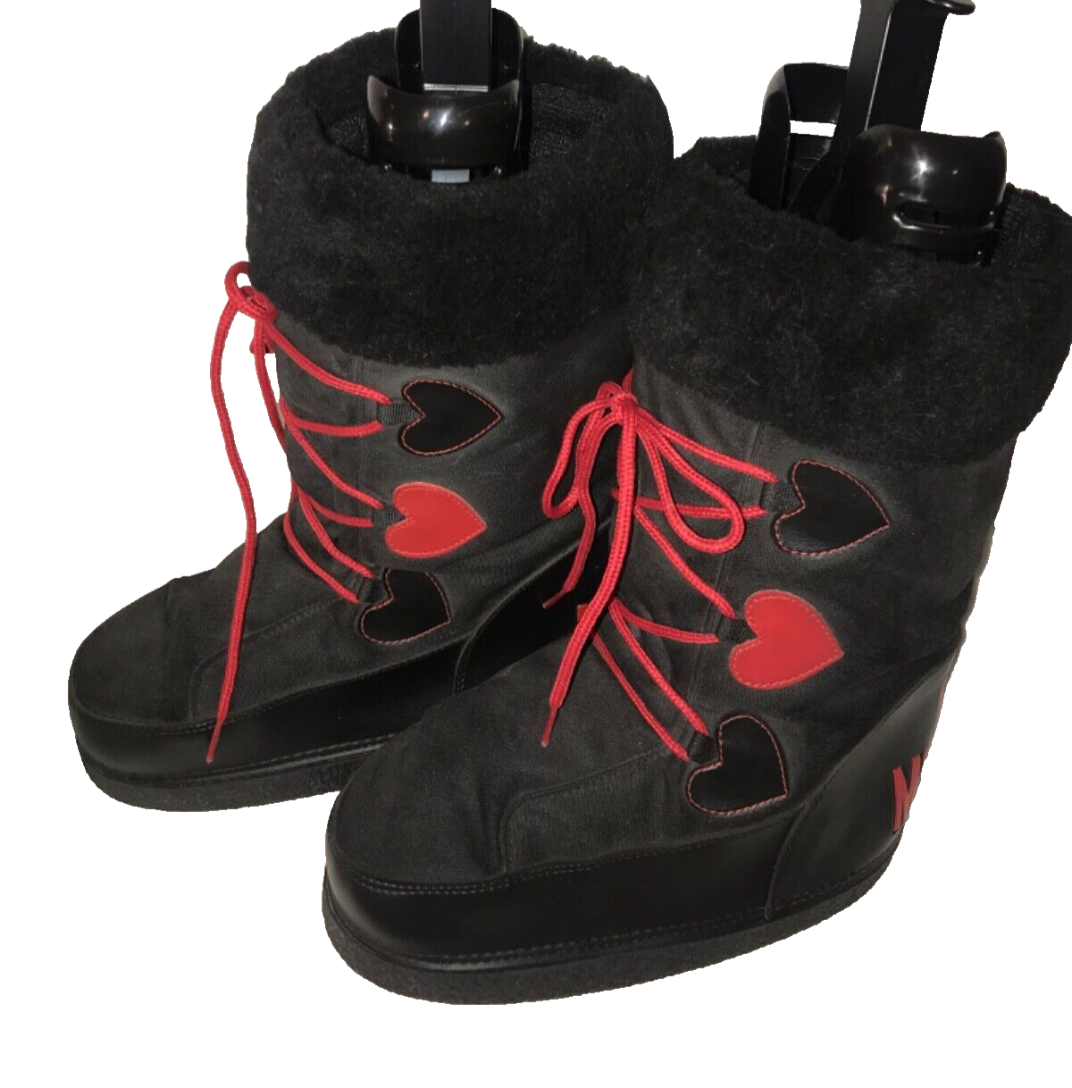Love Moschino Red ❤️ logo detail faux fur Trimmed snow