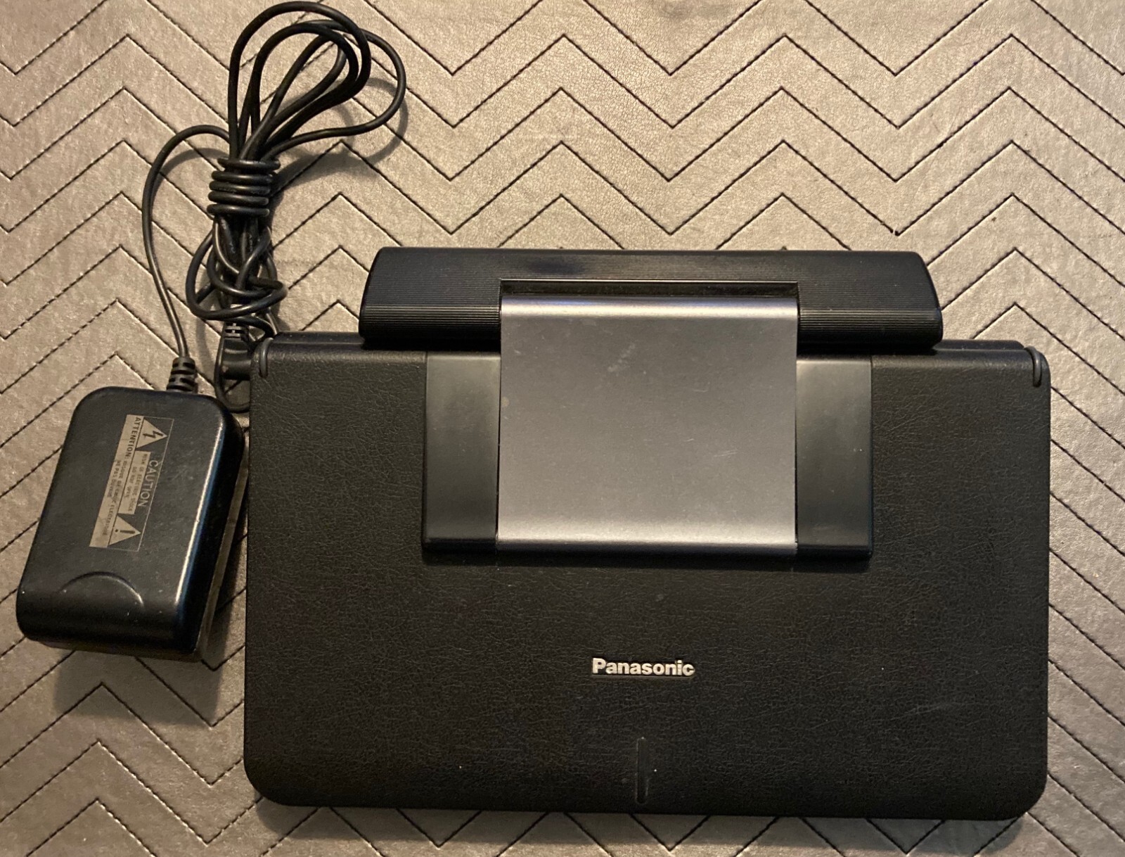 Panasonic ポータブル DVDプレーヤー DVD-LS83-K s-l400.jpg