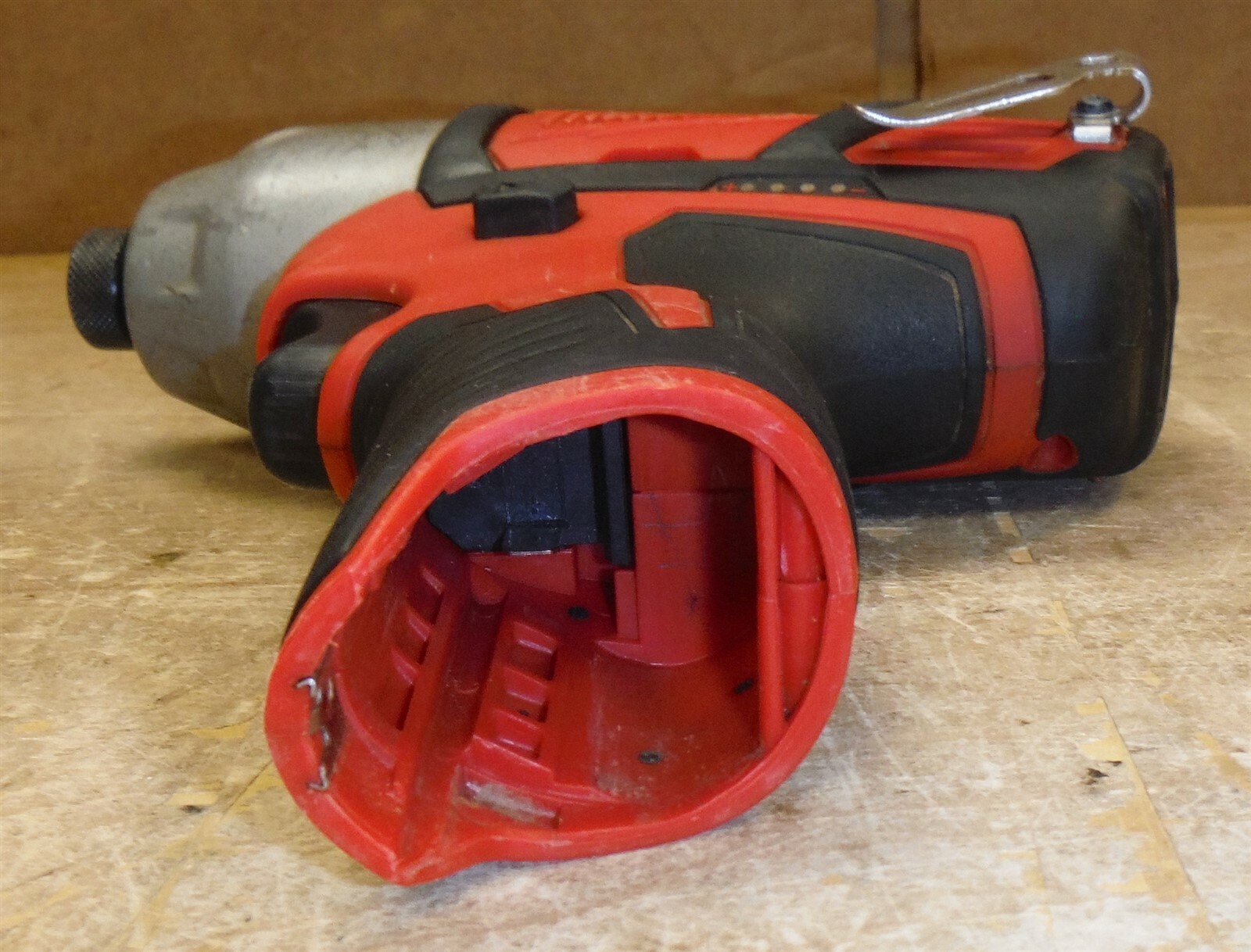 Milwaukee 2462-20 Cordless 1/4