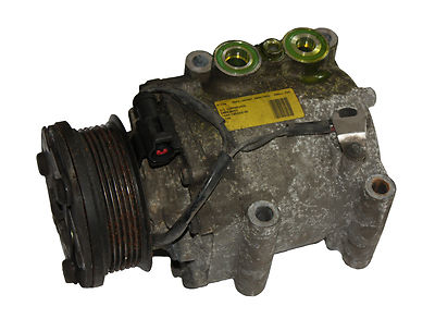 Transit 1〜9 For 2010-2013 Ford Transit Connect PCV Valve Genuine 62754BQ