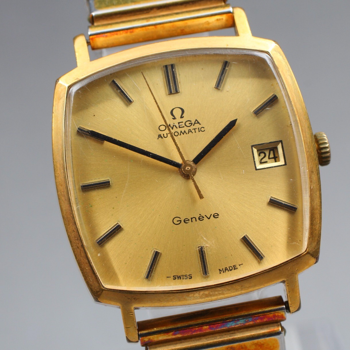 ビンテージOmega Geneve Vintage Omega Geneve 166.081 automatic men's watch with blue
