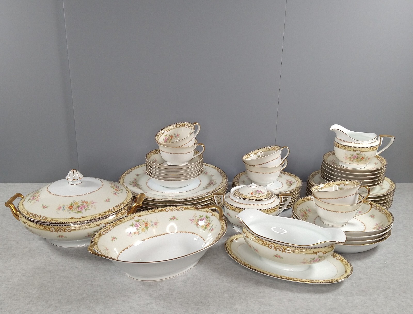 Noritake Dinner Ware Set 47 Piece Set Service for Six - Rare Noritake Dinner Ware Set 47 Piece Set Service for Six - Rare