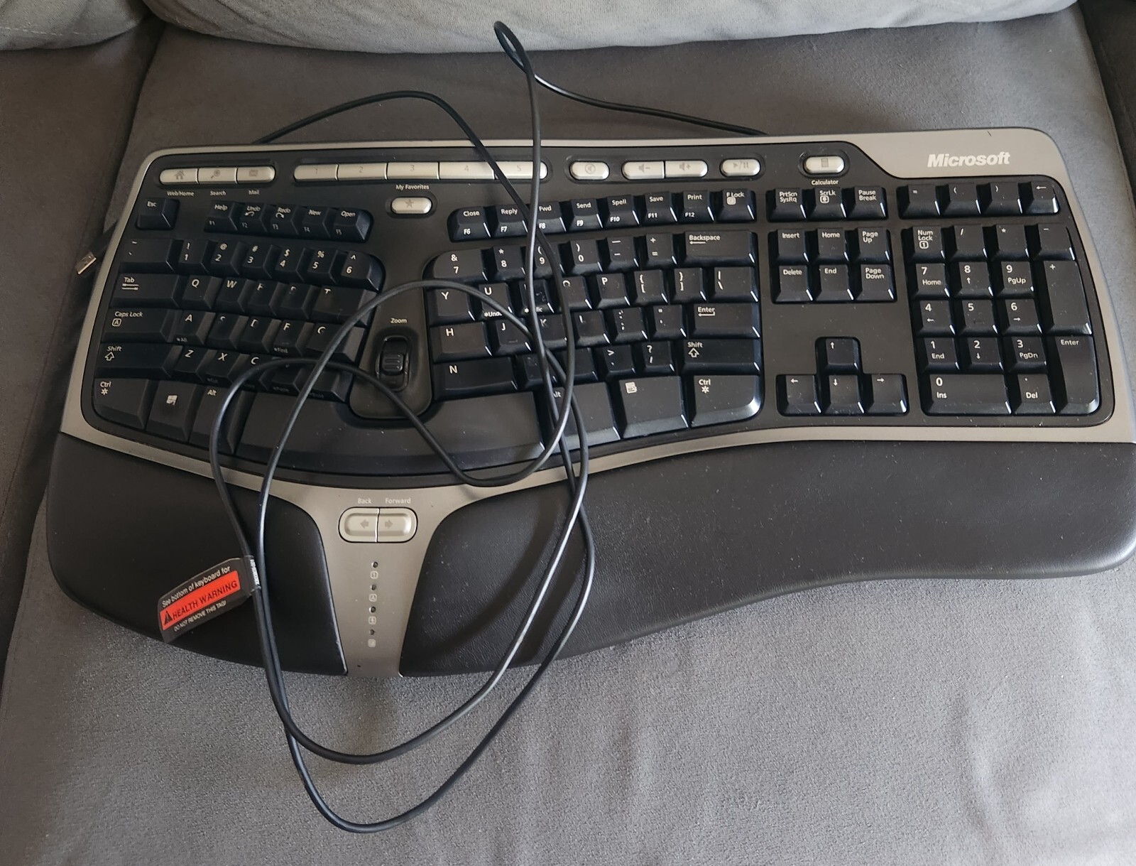 マイクロソフト Ergonomic Keyboard 4000 Amazon.com: Microsoft Wired Natural Ergonomic Keyboard 4000