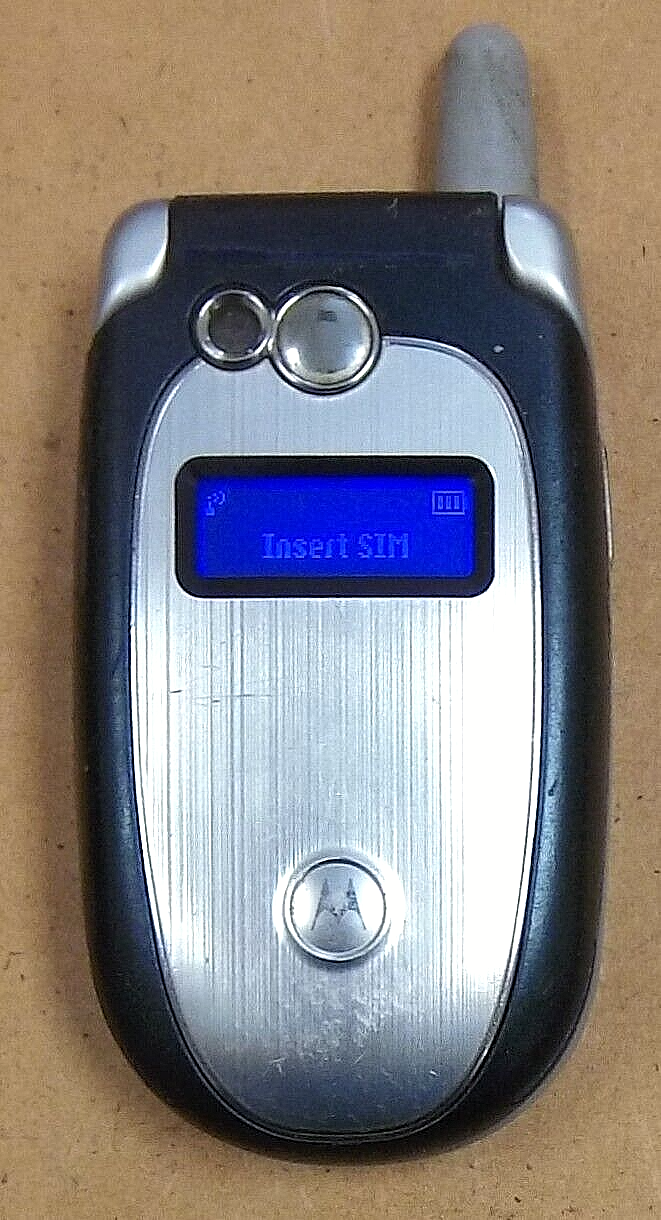 Motorola V551 - Blue and Silver ( AT&T / Cingular ) Very Rare Flip