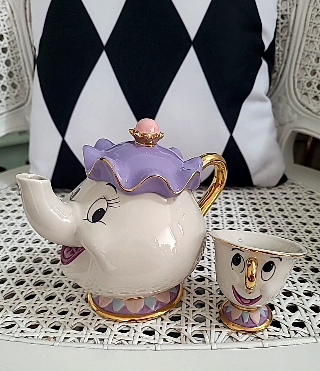 Disney - 激レアUSディズニー購入Mrs. Potts ティーポットとChipカップセット Disney Resort Limited Beauty and the Beast Mrs. Potts and