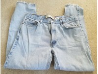 levis red tag