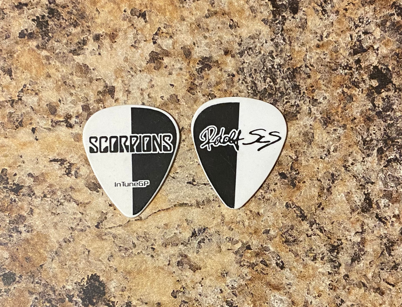 Scorpions スコーピオンズ　ルドルフシェンカー　ギター　ピック Scorpions スコーピオンズ ルドルフシェンカー ギター ピック