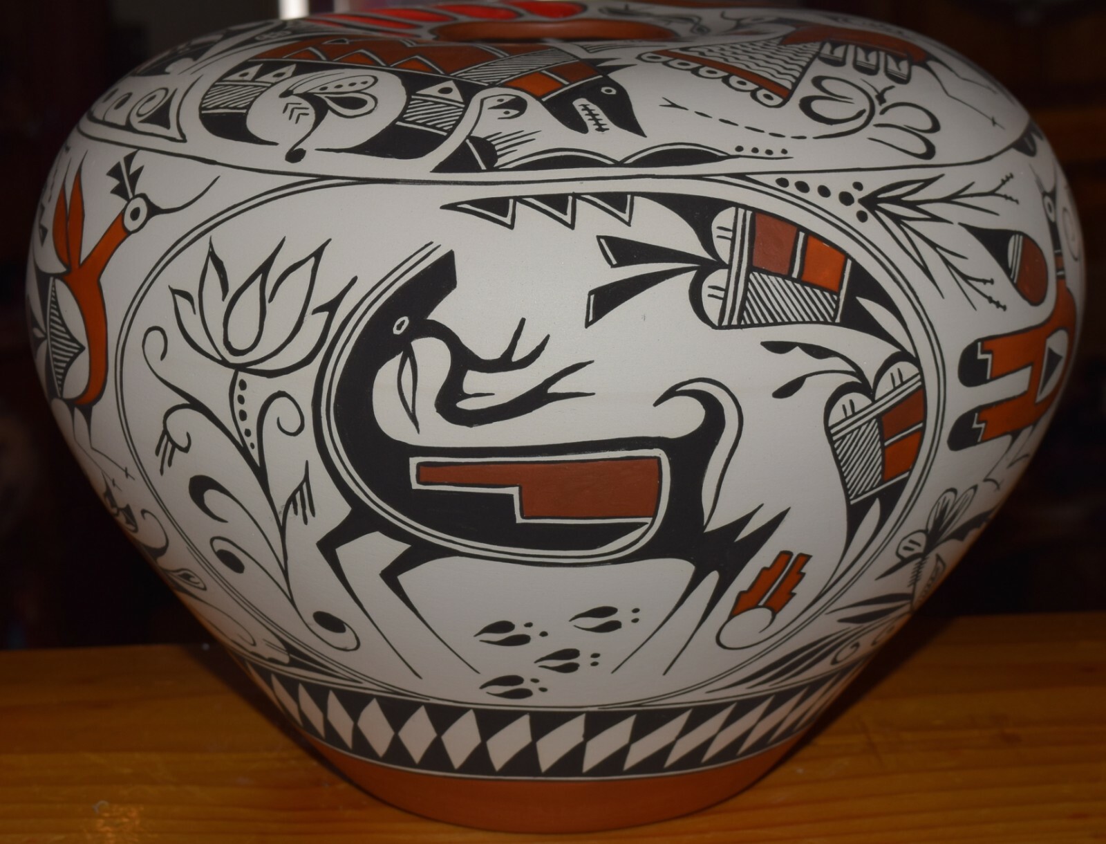 LARGE ROBERT TRUJILLO BEAR CLAW/BIRD/DEER/BEAR/DRAGONFLY... SEED VESSEL/AWESOME!