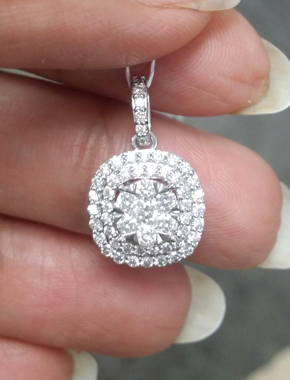 Pre-owned Handmade Steal Deal 0.80 Ctw Genuine Cluster Diamond Cushion Halo Pendant Charm 14k Gold