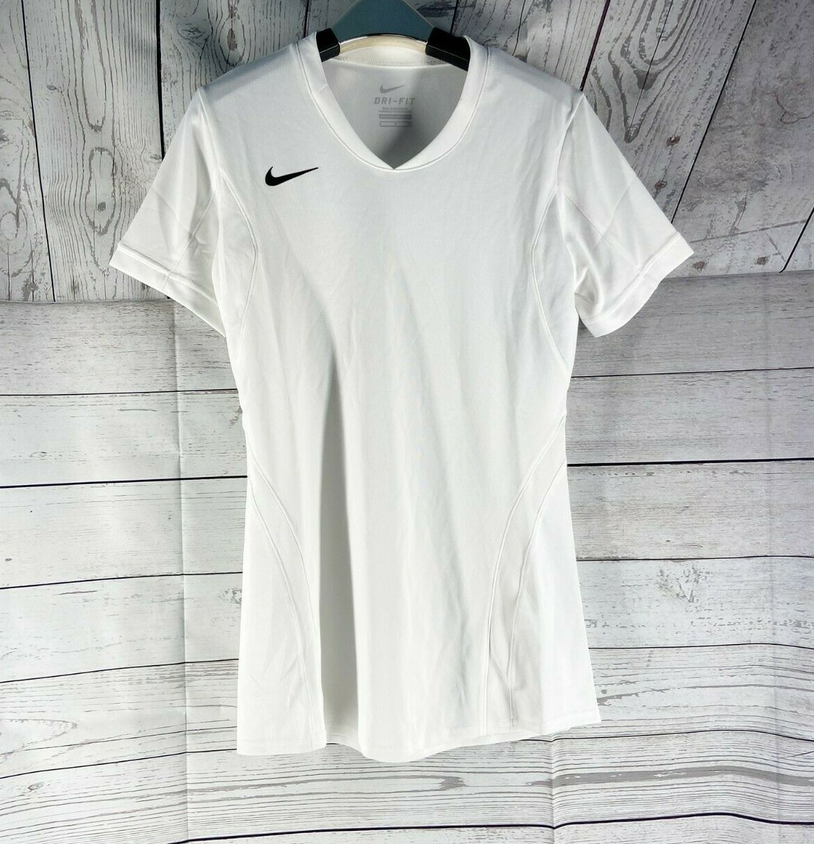 v neck nike t shirt