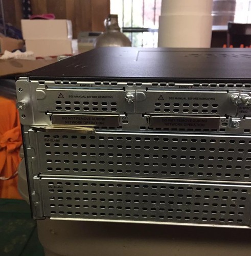 Cisco Systems 3900 Series 3925 Router - C3900-SPE200/K9 - Used !!!