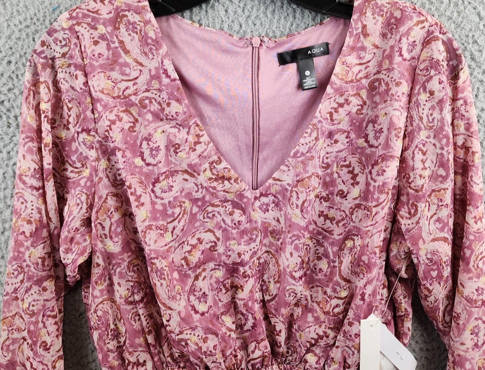 AQUA Metallic Dot Paisley Mini Dress Women's S Pink Multi Vneck Back Zip Closure - Picture 3 of 13