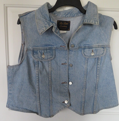 Be Bop Clothing Womens Blue Denim Vest Size 22 24 Silver Metal Button Front USA
