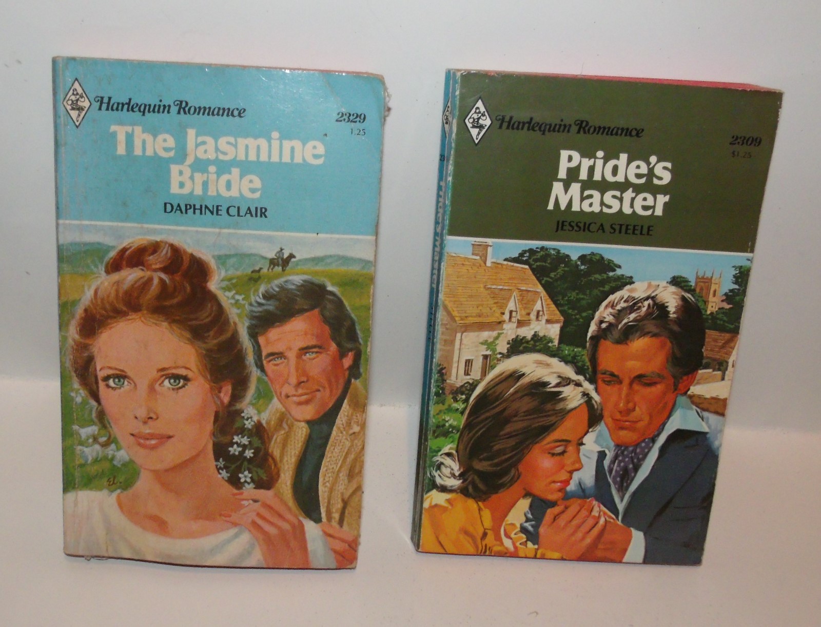 16 Vintage Harlequin Romance red page paperback books