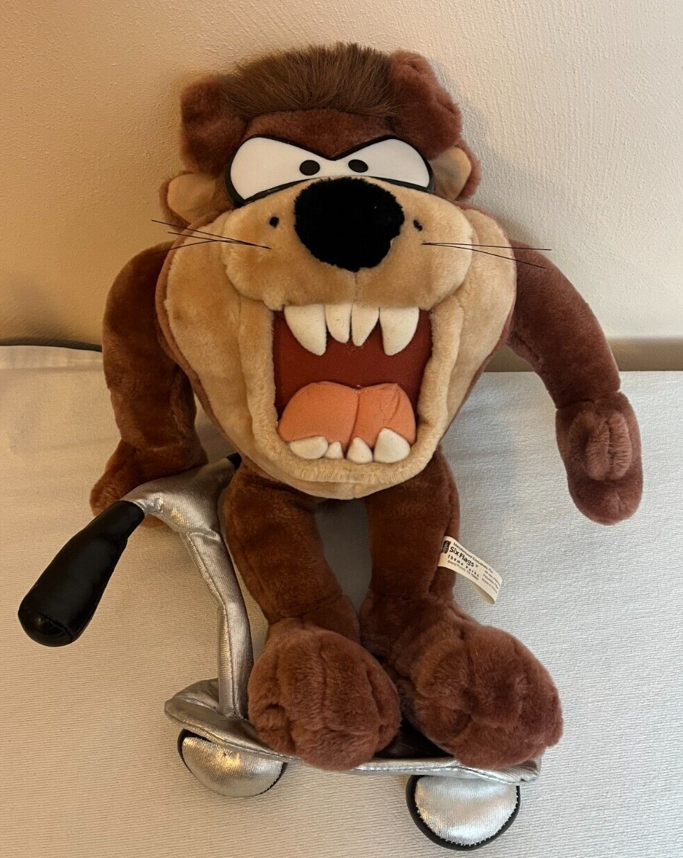 LOON TUNE 玩具　アメリカ Taz on Scooter Six Flags Winner Plush 2001 Looney Tunes
