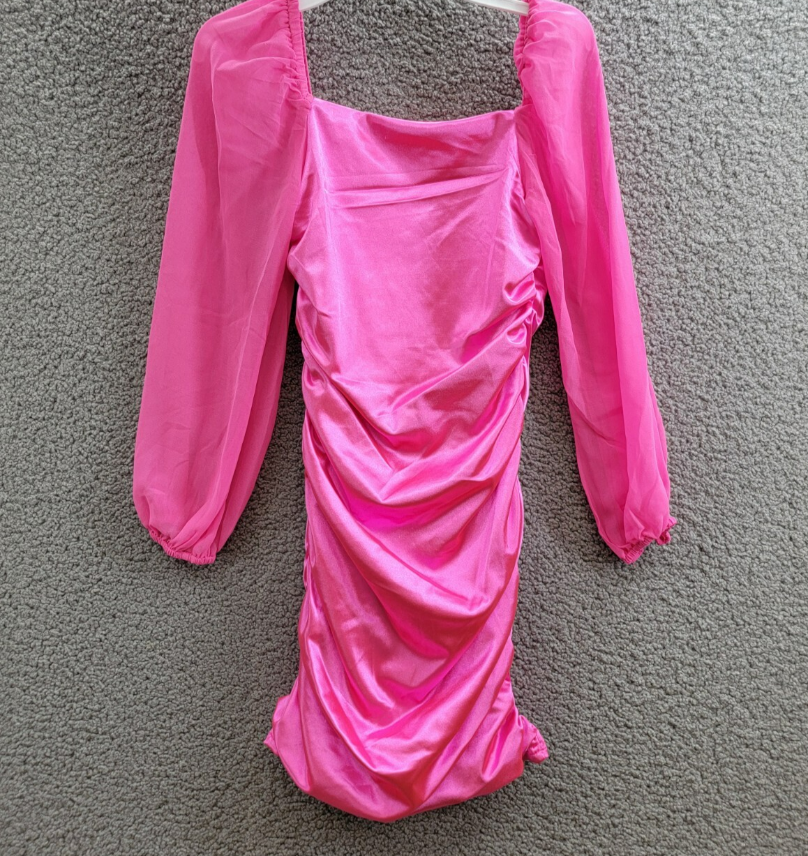 With Jules Long-Sleeve Ruched Dress Girls' XL Bright Pink Straight Neck Pullover - Picture 10 of 16