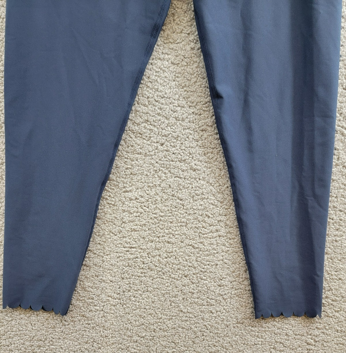 AQUA Athletic Scalloped Hem Leggings Women's XL Myth Elastic Waist Pull On - Picture 4 of 21