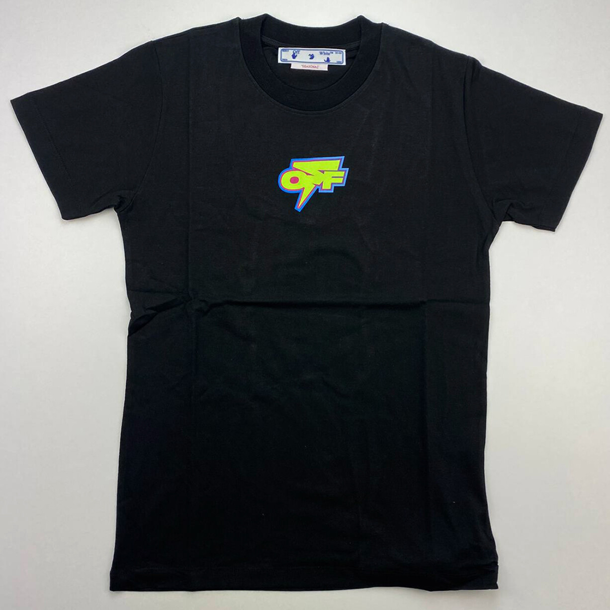関税負担なし☆Off-White ARROW FONT スリムフィット Tシャツ 関税負担なし☆Off-White ARROW FONT スリムフィット Tシャツ T