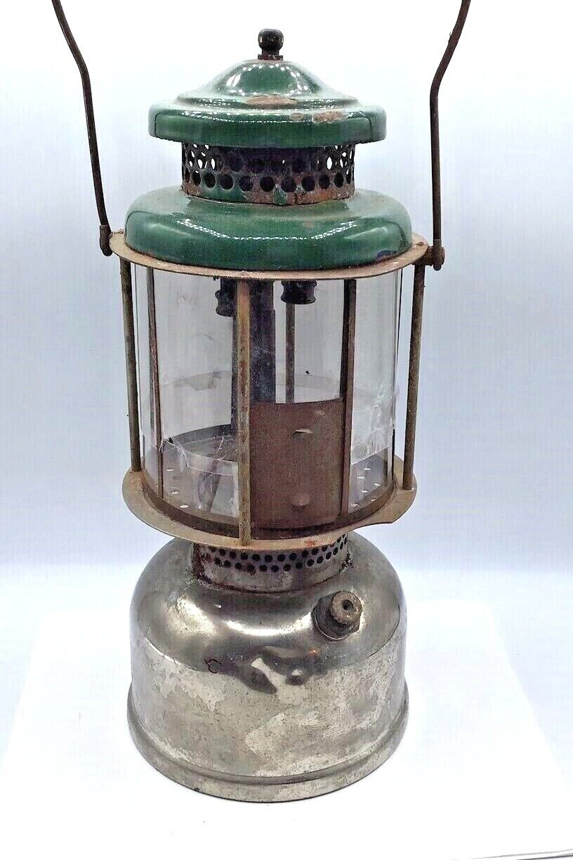 Dec 1925 Coleman Quick Light Model 327 Lantern - Mica shade Dec 1925 Coleman Quick Light Model 327 Lantern - Mica shade