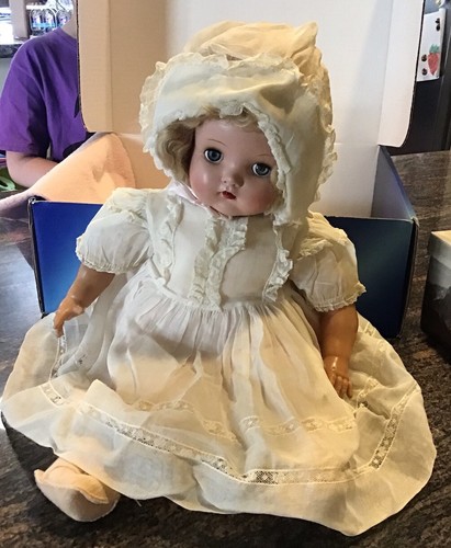 マダム アレクサンダー キンズ ８” #380-1957 (BKW) マダム アレクサンダー キンズ 8” #380-1957 (BKW)