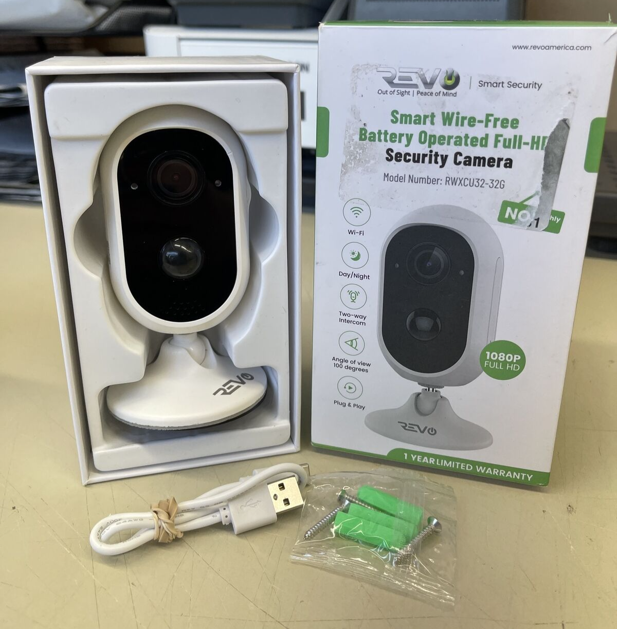 REVO America Full HD Wireless Stand-Alone Battery-Operated Security Camera