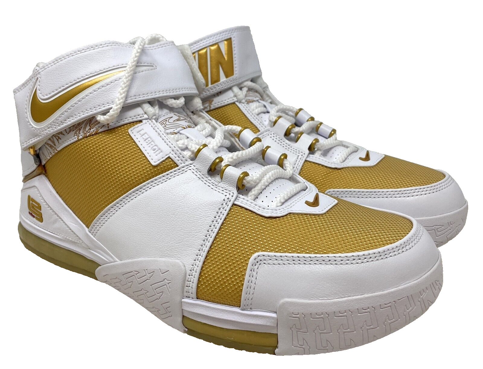Size 11.5 - Nike Zoom LeBron II (Metallic Gold) | eBay