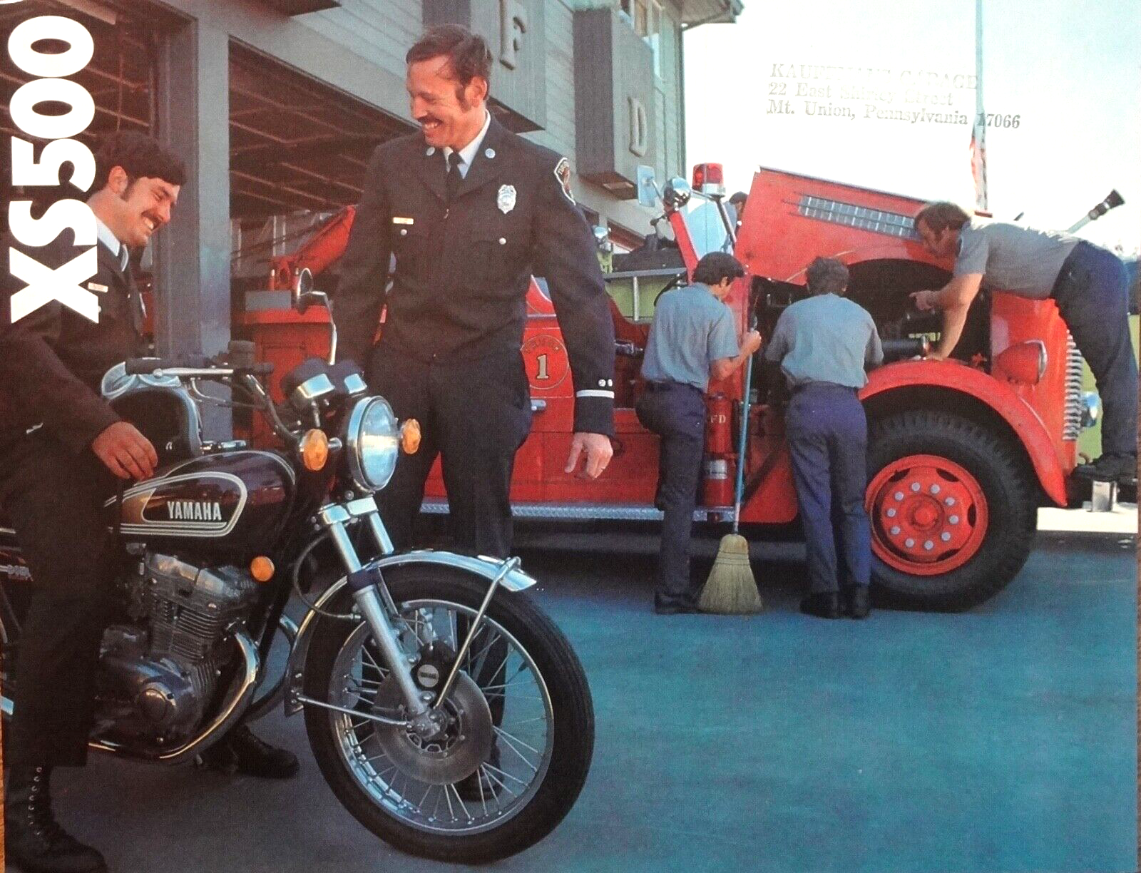 セレクトi 1975 Yamaha XS500B 4-page brochure-Vintage LIT-11035-18-00