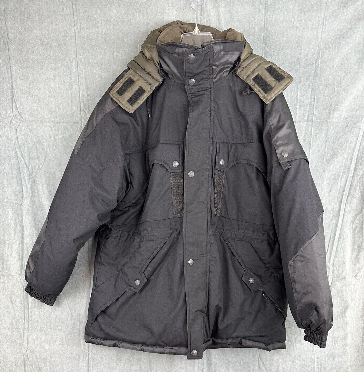 Bear Force Black Winter Jacket Mens Sz XL Parka Hooded Pockets Warm Heavy Weight