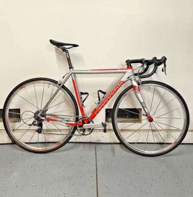 Cannondale road bike caad10 hotsell