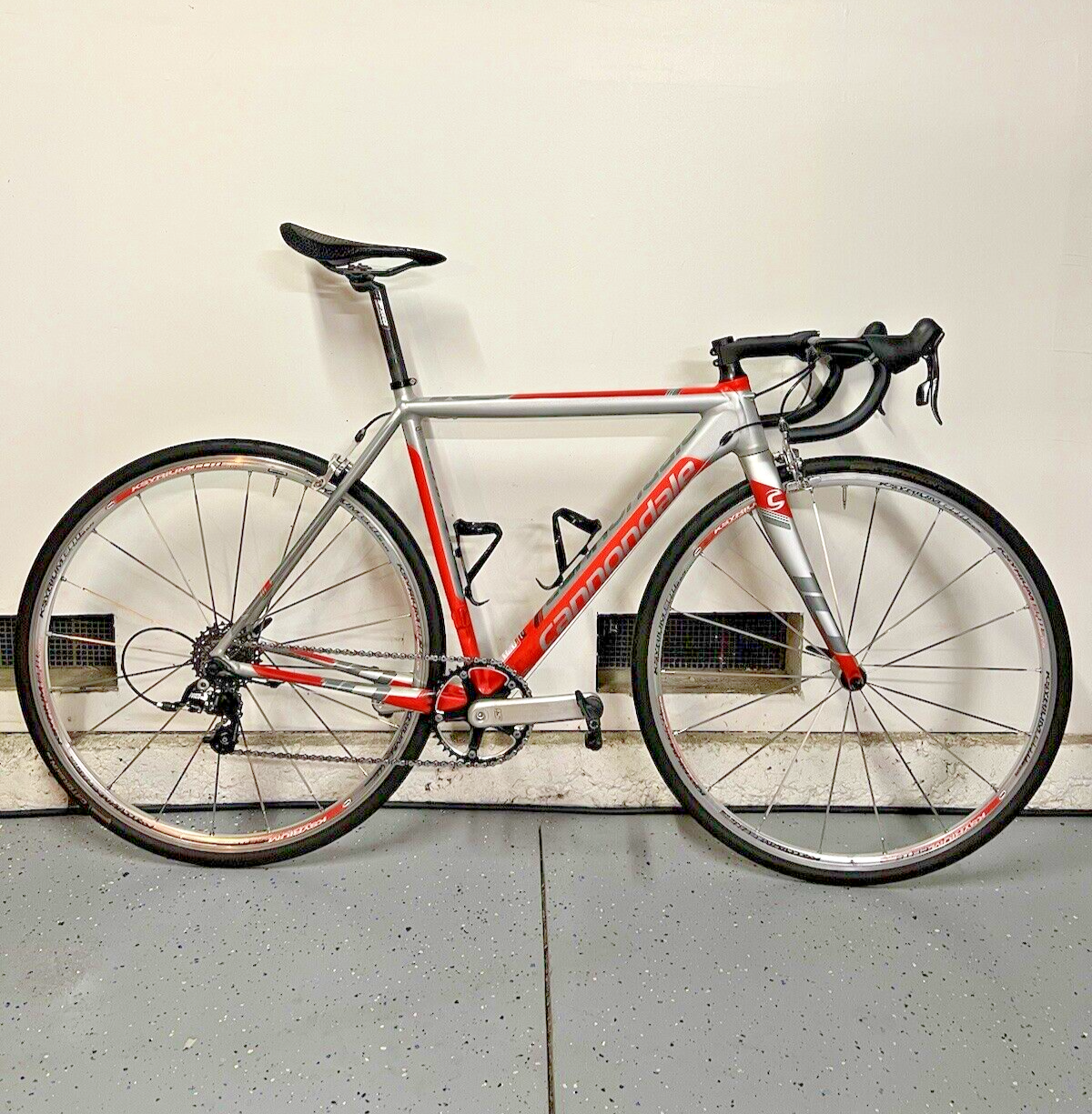 2015 Cannondale Cannondale Caad10 White 2015 CAAD10 105 REP
