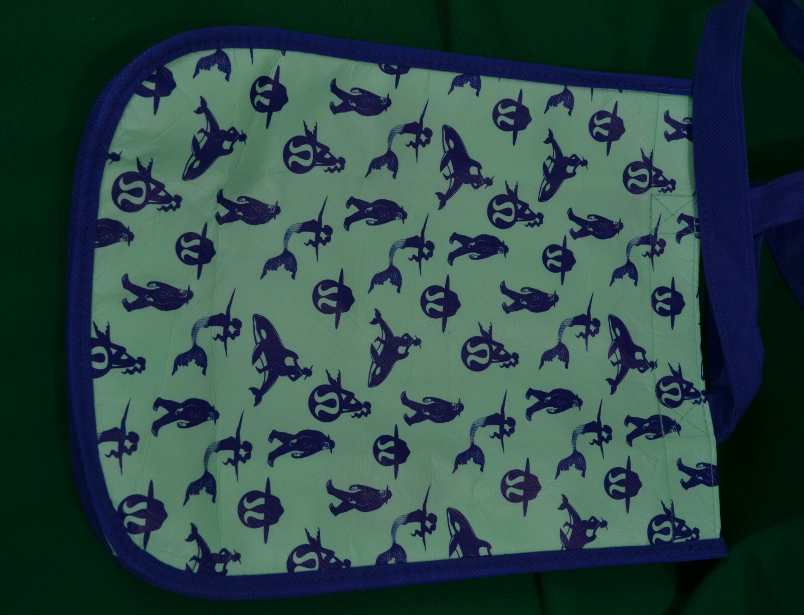 3 Lululemon Resuable Small Shopping Bags Blue Seawheeze 2013 & Red Manisfesto