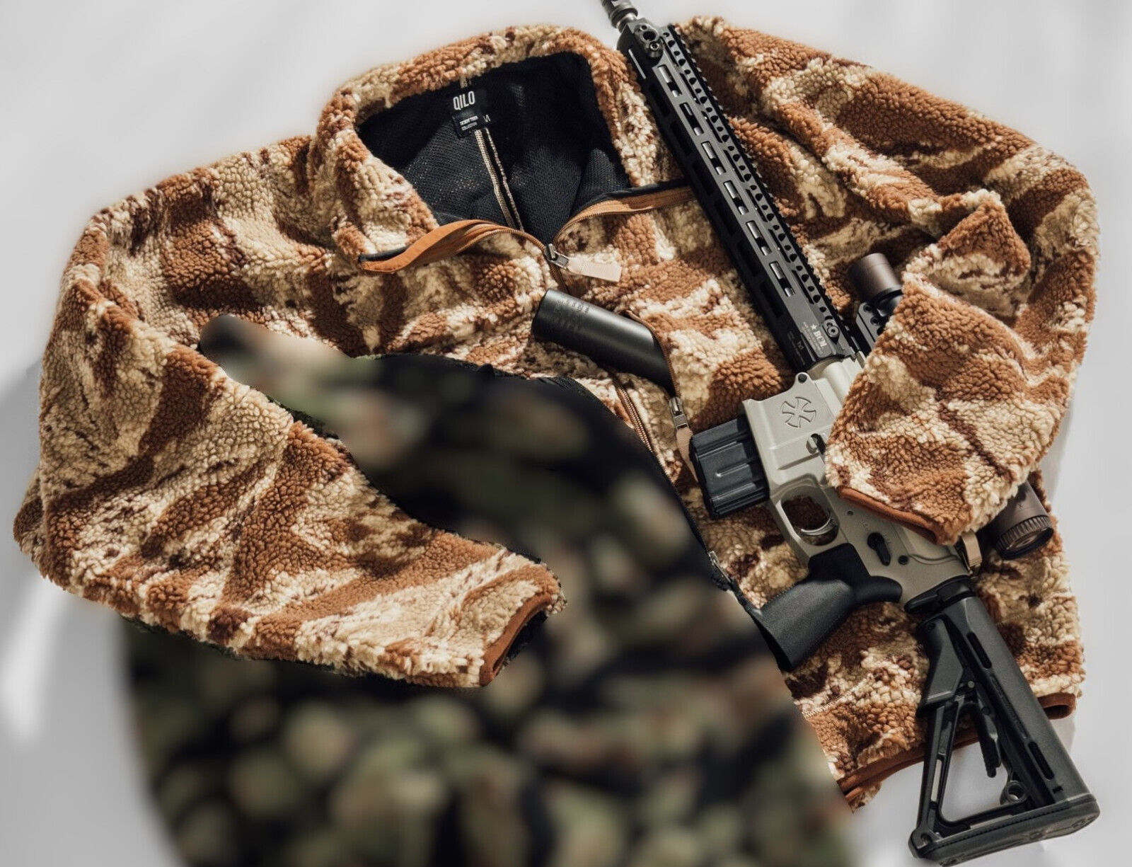 L - QILO Tactical - Desert Tiger Stripe Collection Sherpa L - QILO Tactical - Desert Tiger Stripe Collection Sherpa