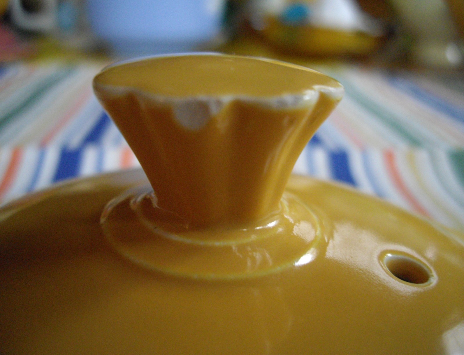 Vintage Fiesta YELLOW  Large Teapot Tea Pot Lid ~