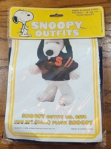 Vintage Snoopy Snoopy Outfits 18