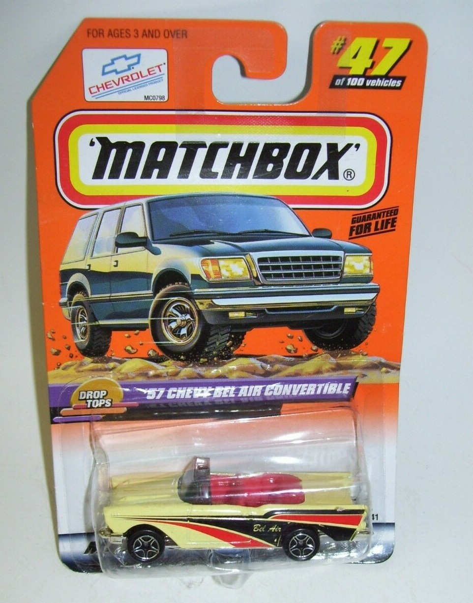 ミニカー MATCHBOX Chevrolet Bel Air Convertible 81D8C2rX67L._UF350,350_QL50_.jpg